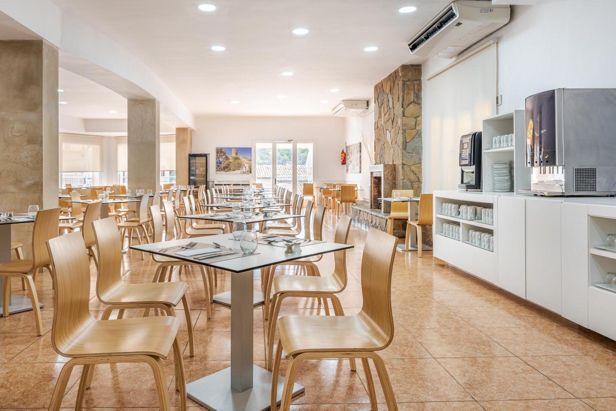 Globales Simar Hotel Cala de Sant Vicenc Kültér fotó