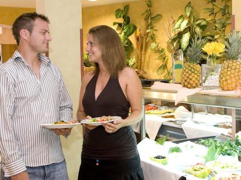 Globales Simar Hotel Cala de Sant Vicenc Kültér fotó