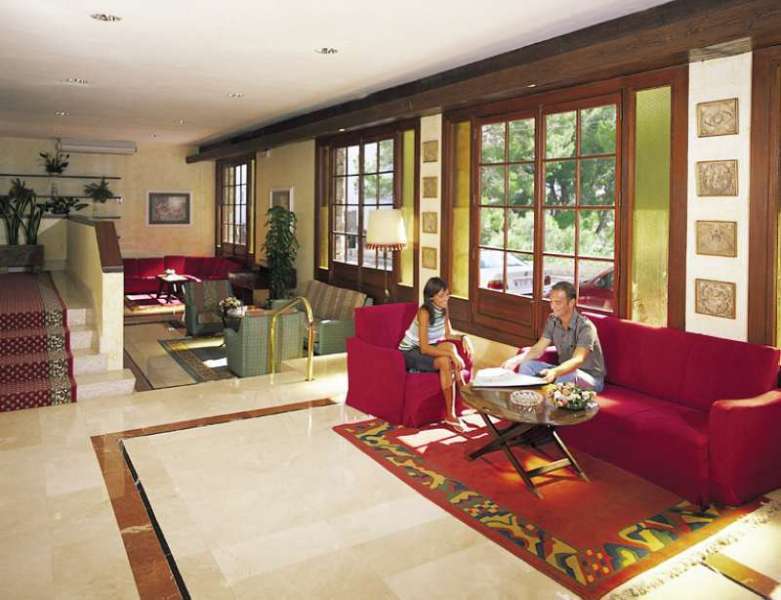 Globales Simar Hotel Cala de Sant Vicenc Kültér fotó